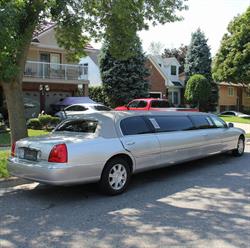 Happy Day Limousine in Hamilton, ON (North End West) - Opening Hours