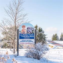 Les Petits Fruits de Pré d en Haut, Memramcook, NB opening hours
