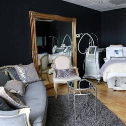 New Beauty Institute, Surrey, BC opening hours