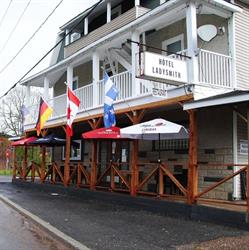 Hôtel Lady Smith, Ladysmith, QC opening hours