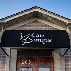 Restaurant La Vieille Banque, Laval, QC opening hours