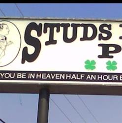 Studs Lonigans Pub, Wasaga Beach, ON opening hours