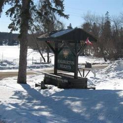 Haliburton Heights, opening hours