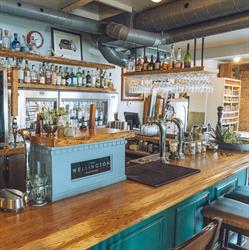 Wellington Gastropub in Ottawa, ON (Island Park) - Opening Hours