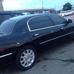 Robinson Limousine Svc. in Etobicoke, ON (The Queensway) - Opening Hours