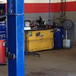 Medaglia Auto Imports in Ottawa, ON (Carlingwood West - Glabar Park - Mckellar Heights) - Opening Hours