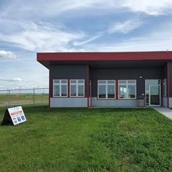Swift Current Airport, opening hours