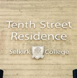 Tenth Street Residence, Nelson, BC opening hours