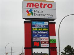 Place Donnacona, opening hours