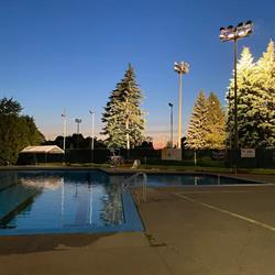 Piscine Thorndale Pool, Pierrefonds, QC opening hours