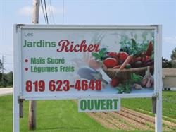 Jardins Richer, Mont-Laurier, QC opening hours