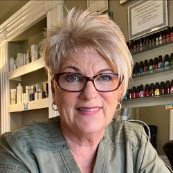 Esthetics By Liana in Peterborough, opening hours