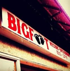 Bigfoot Moccasin in Abbotsford, opening hours