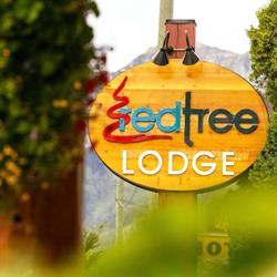Red Tree Lodge & Restaurant de l'hotel, Fernie, BC opening hours