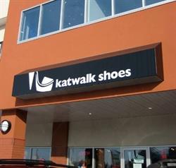 Katwalk Shoes in Edmonton, AB (West Edmonton) - Opening Hours