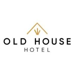 Old House Hotel, Courtenay, BC opening hours