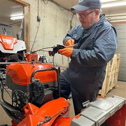 Les Mini Moteurs Robert Normand Enr, Lamartine, QC opening hours