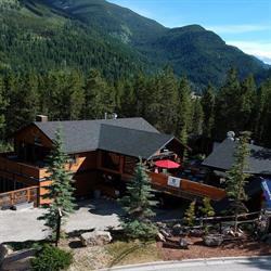 Earl Grey Lodge, Panorama, BC opening hours