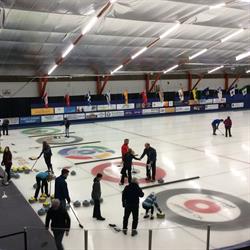 Parksville Curling Club, opening hours