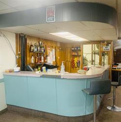 Kenaston Hotel, opening hours