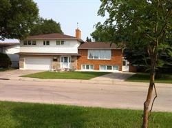 College Park Bed & breakfast, Saskatoon, SK opening hours