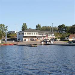 St Amant's Waterfront Inn & Marina, Britt, ON opening hours