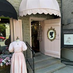 Anarchy Gallery, Merrickville, ON opening hours