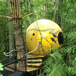 Free Spirit Spheres, Qualicum Beach, BC opening hours