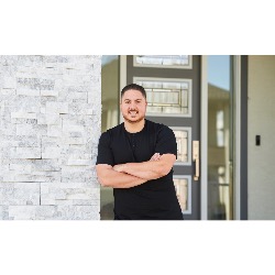 Winnipeg Realtor Gino Cipriano - Royal LePage, opening hours