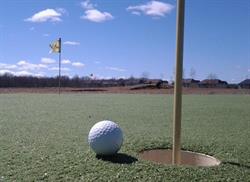 Centre de Golf Pincourt, opening hours