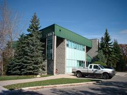 St Vital Physiotherapy And Sports Injury Centre, opening hours