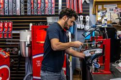 ProSkateCorner, North York, ON opening hours