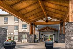 Timber Ridge Inn, Fox Creek, AB opening hours