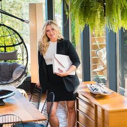 Royal LePage Coast Capital Realty - Velma Sproul, Victoria, BC opening hours