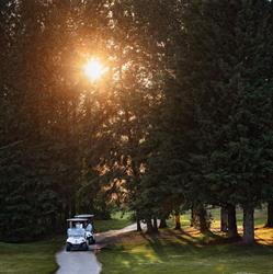 Whitecourt Golf & Country Club, opening hours