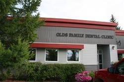 Olds Family Dental Clinic, opening hours