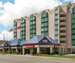 Ramada Niagara Falls, opening hours