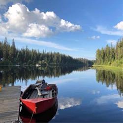Dee Lake Wilderness Resort, Winfield, BC opening hours