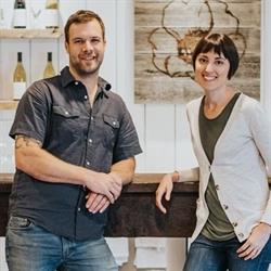 Emandare Vineyard, Duncan, BC opening hours