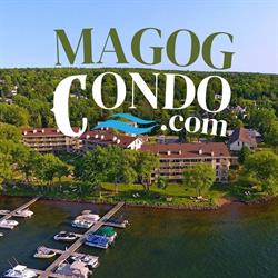 Condo, Magog, QC opening hours