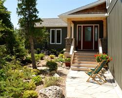 Gales Haven Bed & Breakfast, Tobermory, ON opening hours