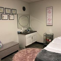 Lustrous Permanent Beauty, Calgary, AB opening hours