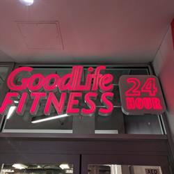 GoodLife Fitness Oshawa Centre Mall, opening hours