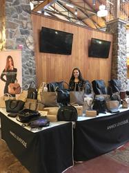 Annick Levesque - Leather Goods, Montréal, QC opening hours
