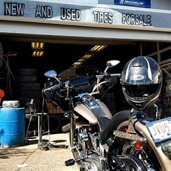 D&B Towing Mister Rubber, Delacour, AB opening hours