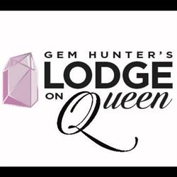 Lodge On Queen, Toronto, ON opening hours