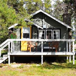 Tekarra Lodge, Jasper, AB opening hours