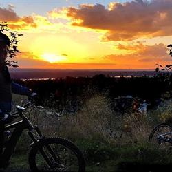 Pitt Meadows Cycle, opening hours