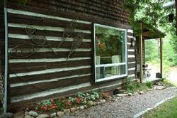 Gray's Log House B & B, North Bay, ON opening hours