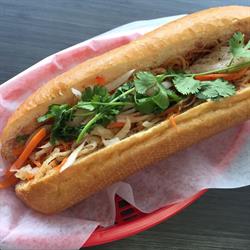 BANH Mi BAR, New Westminster, BC opening hours